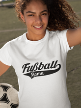 Lade das Bild in den Galerie-Viewer, Fussball Mama  - Damenshirt
