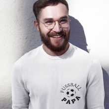 Lade das Bild in den Galerie-Viewer, Fussball Papa - Unisex Pullover
