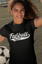 Lade das Bild in den Galerie-Viewer, Fussball Mama  - Damenshirt
